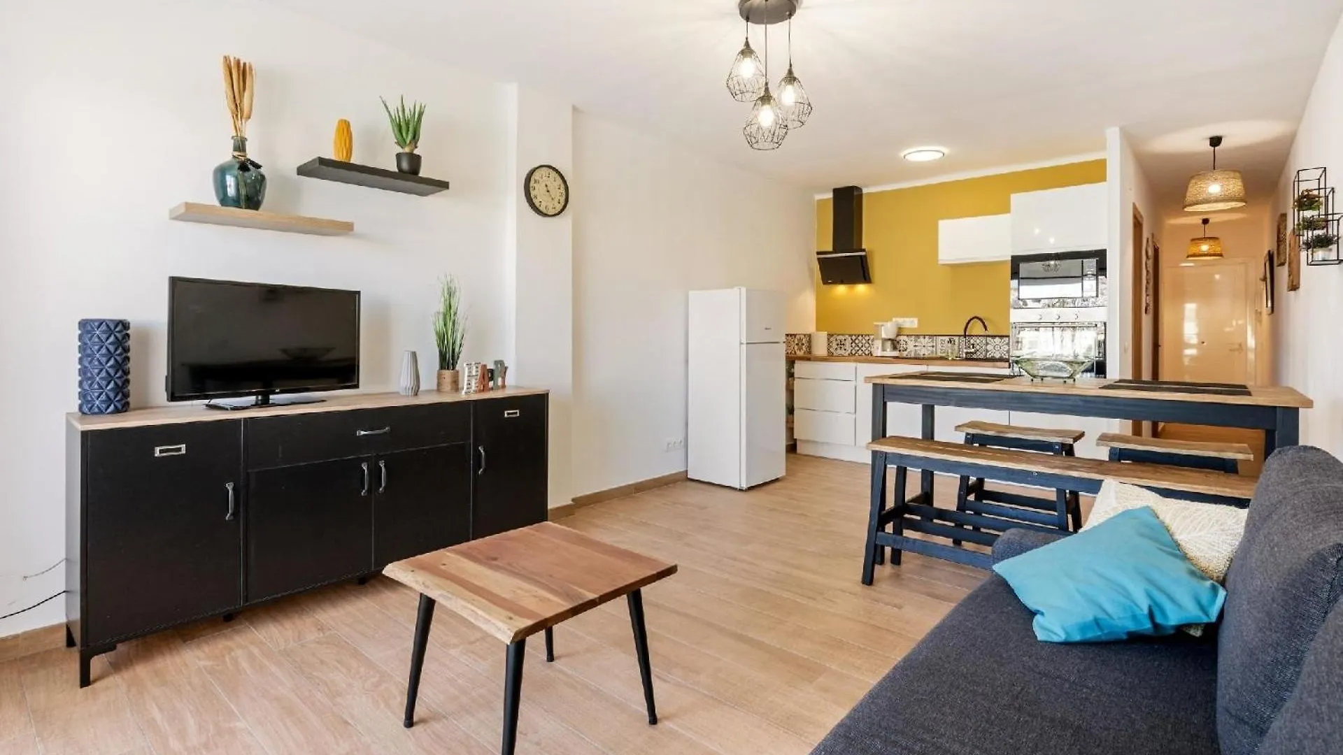 Ferienwohnung Fuer 4 Personen Ca 50 Qm In Empuriabrava, Costa Brava Golf De Roses Apartment