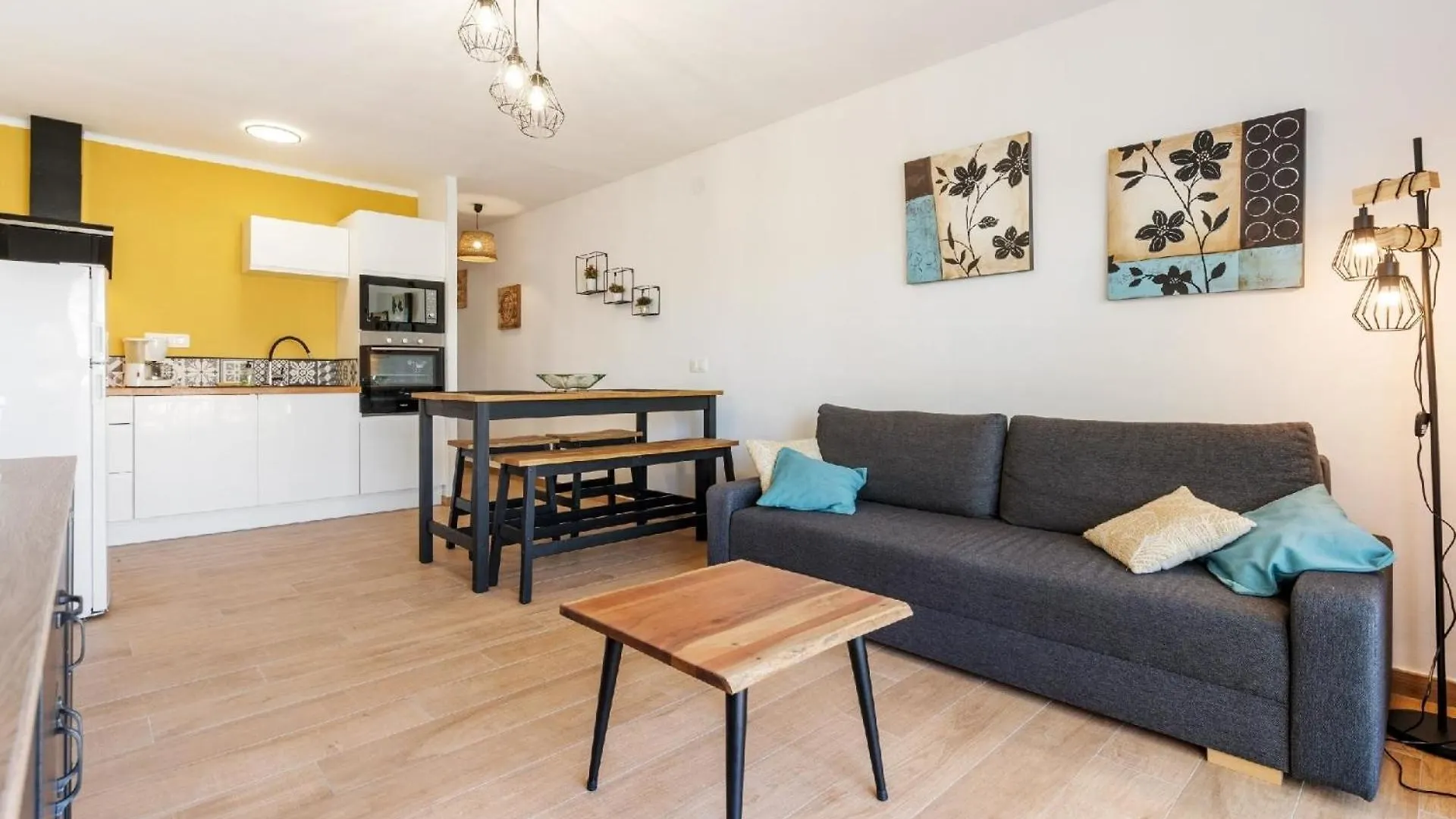 Ferienwohnung Fuer 4 Personen Ca 50 Qm In Empuriabrava, Costa Brava Golf De Roses Spain
